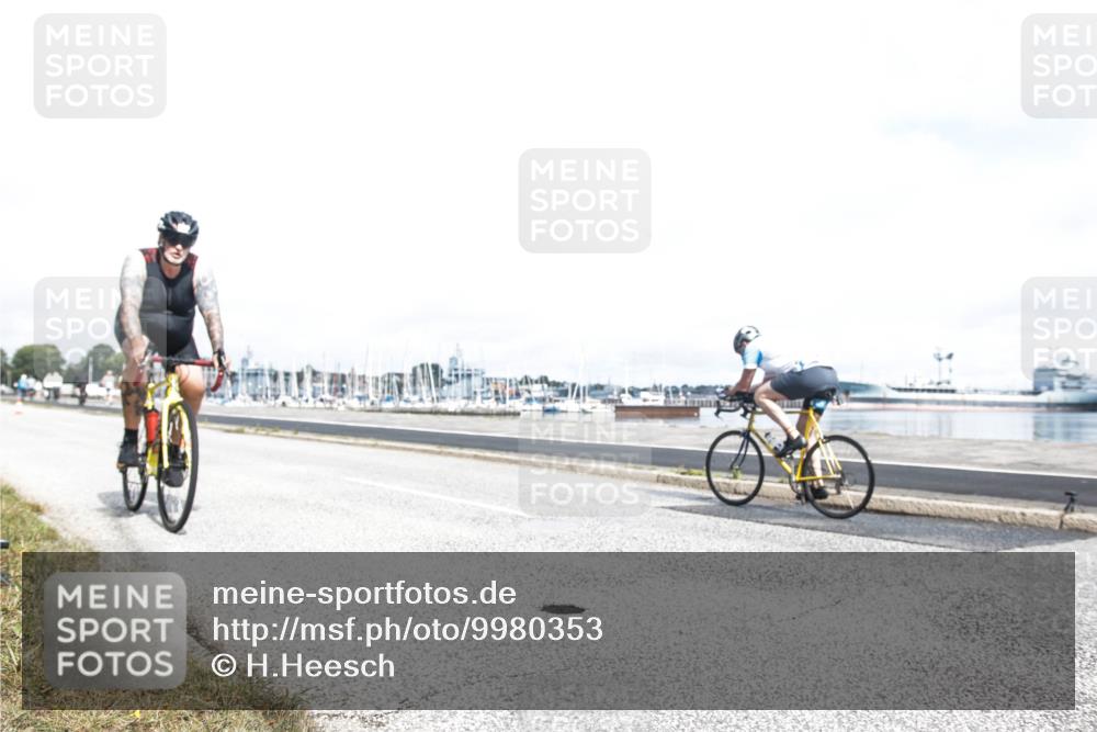 16.08.2026 - KN Förde Triathlon 2026 H.Heesch http://msf.ph/oto/9980353 16.08.2026 11:28:24 Radfahren 353, 402, 413 meine-sportfotos.de
