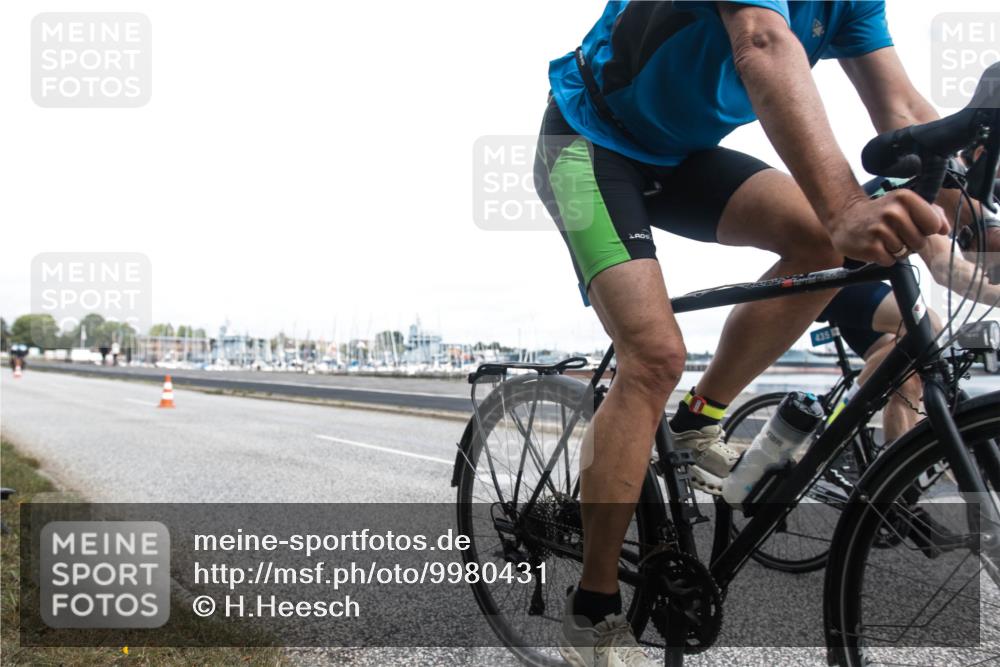 16.08.2026 - KN Förde Triathlon 2026 H.Heesch http://msf.ph/oto/9980431 16.08.2026 11:29:25 Radfahren 337, 352, 371, 373, 378, 382, 435, 803 meine-sportfotos.de