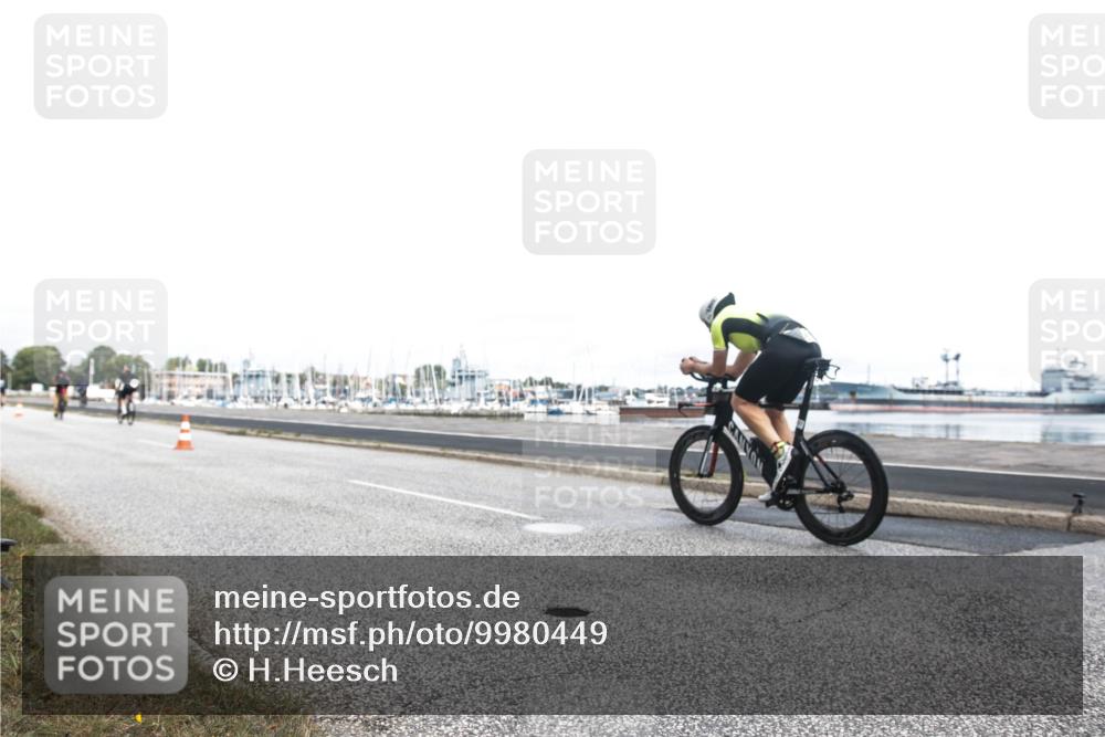 16.08.2026 - KN Förde Triathlon 2026 H.Heesch http://msf.ph/oto/9980449 16.08.2026 11:29:35 Radfahren 324, 347, 365 meine-sportfotos.de