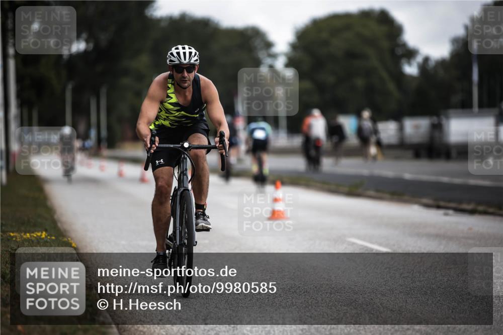 16.08.2026 - KN Förde Triathlon 2026 H.Heesch http://msf.ph/oto/9980585 16.08.2026 11:46:30 Radfahren 802 meine-sportfotos.de