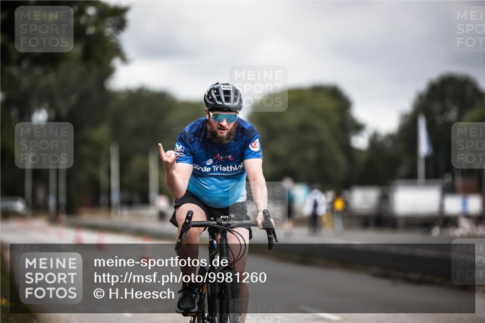 16.08.2026 - KN Förde Triathlon 2026 H.Heesch http://msf.ph/oto/9981260 16.08.2026 11:56:35 Radfahren  meine-sportfotos.de