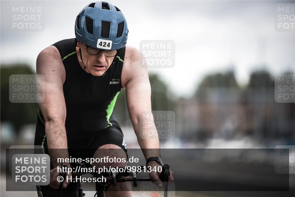 16.08.2026 - KN Förde Triathlon 2026 H.Heesch http://msf.ph/oto/9981340 16.08.2026 12:04:00 Radfahren  meine-sportfotos.de