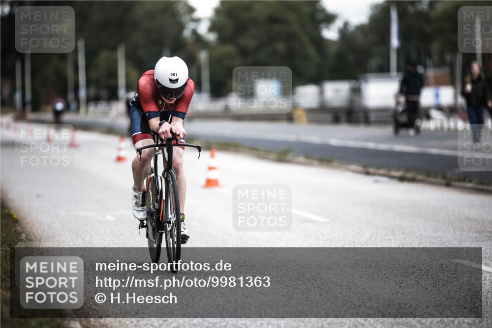 16.08.2026 - KN Förde Triathlon 2026 H.Heesch http://msf.ph/oto/9981363 16.08.2026 12:43:37 Radfahren 501 meine-sportfotos.de