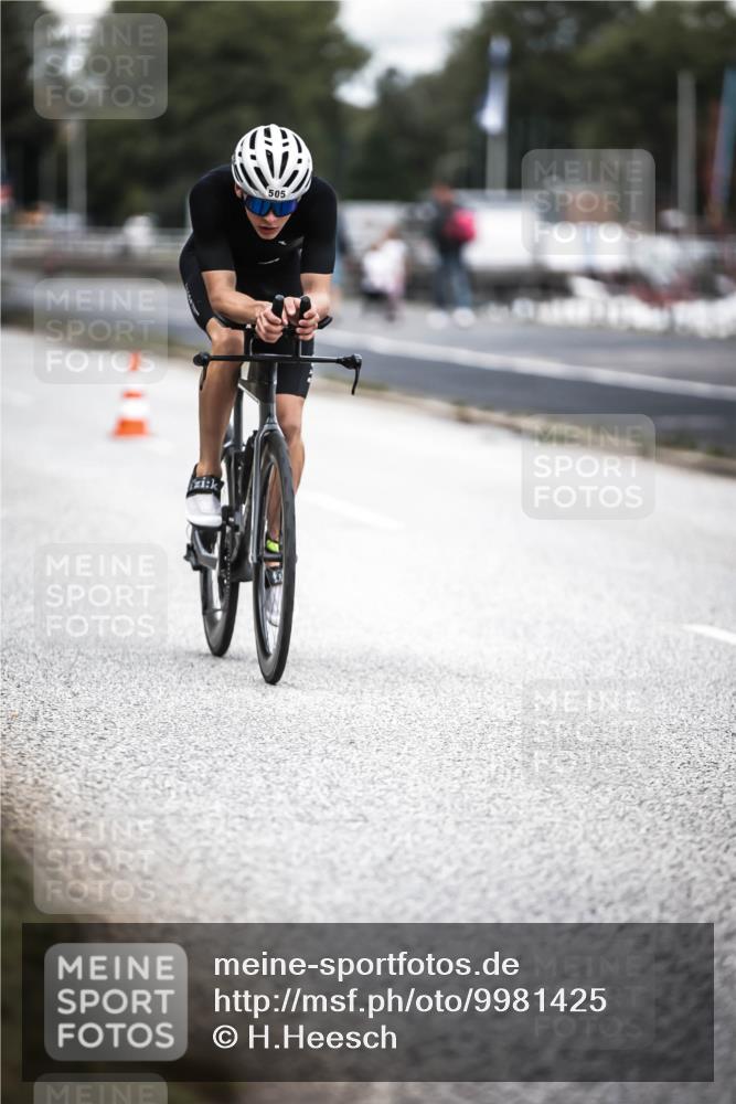 16.08.2026 - KN Förde Triathlon 2026 H.Heesch http://msf.ph/oto/9981425 16.08.2026 12:45:30 Radfahren 505 meine-sportfotos.de