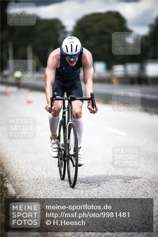 16.08.2026 - KN Förde Triathlon 2026 H.Heesch http://msf.ph/oto/9981481 16.08.2026 12:47:30 Radfahren 518 meine-sportfotos.de