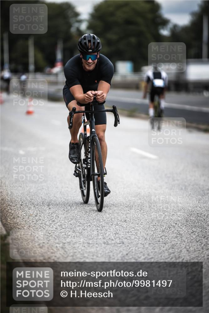 16.08.2026 - KN Förde Triathlon 2026 H.Heesch http://msf.ph/oto/9981497 16.08.2026 12:47:49 Radfahren 508, 520, 521 meine-sportfotos.de