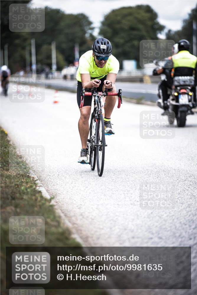 16.08.2026 - KN Förde Triathlon 2026 H.Heesch http://msf.ph/oto/9981635 16.08.2026 12:49:30 Radfahren 501, 528, 531, 542 meine-sportfotos.de