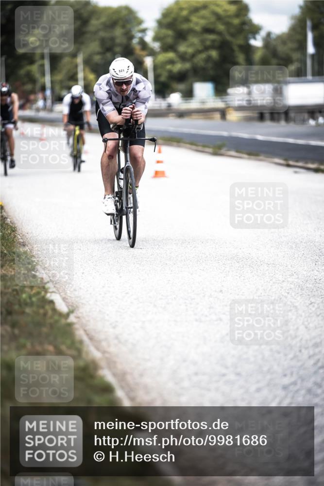 16.08.2026 - KN Förde Triathlon 2026 H.Heesch http://msf.ph/oto/9981686 16.08.2026 12:49:57 Radfahren 362, 507, 510, 519, 521, 527, 553 meine-sportfotos.de