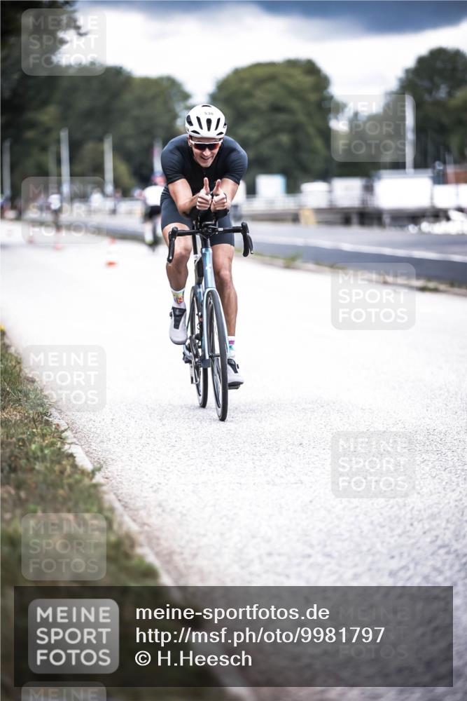 16.08.2026 - KN Förde Triathlon 2026 H.Heesch http://msf.ph/oto/9981797 16.08.2026 12:50:42 Radfahren 530, 590, 710 meine-sportfotos.de