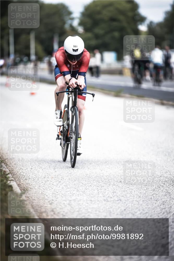 16.08.2026 - KN Förde Triathlon 2026 H.Heesch http://msf.ph/oto/9981892 16.08.2026 12:51:28 Radfahren 501 meine-sportfotos.de
