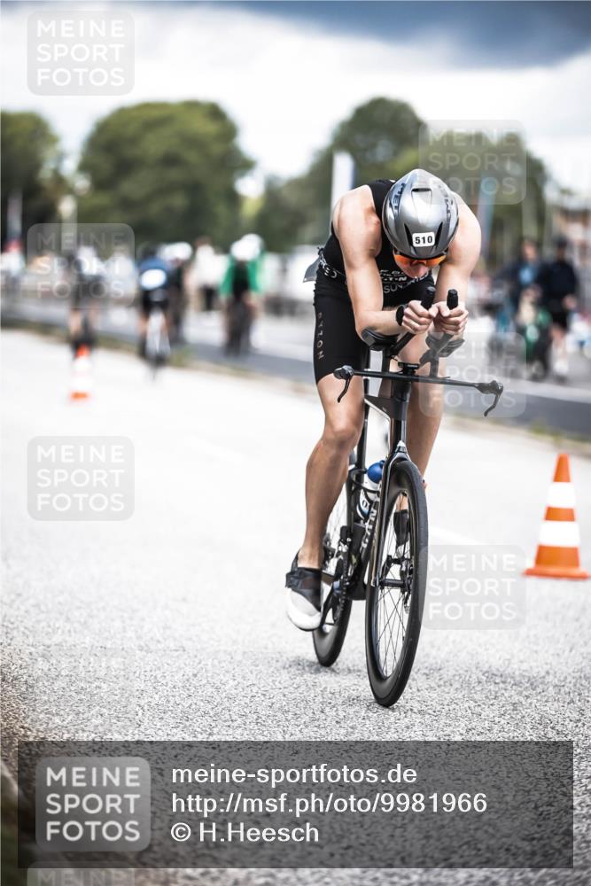 16.08.2026 - KN Förde Triathlon 2026 H.Heesch http://msf.ph/oto/9981966 16.08.2026 12:51:57 Radfahren 510, 552, 703 meine-sportfotos.de