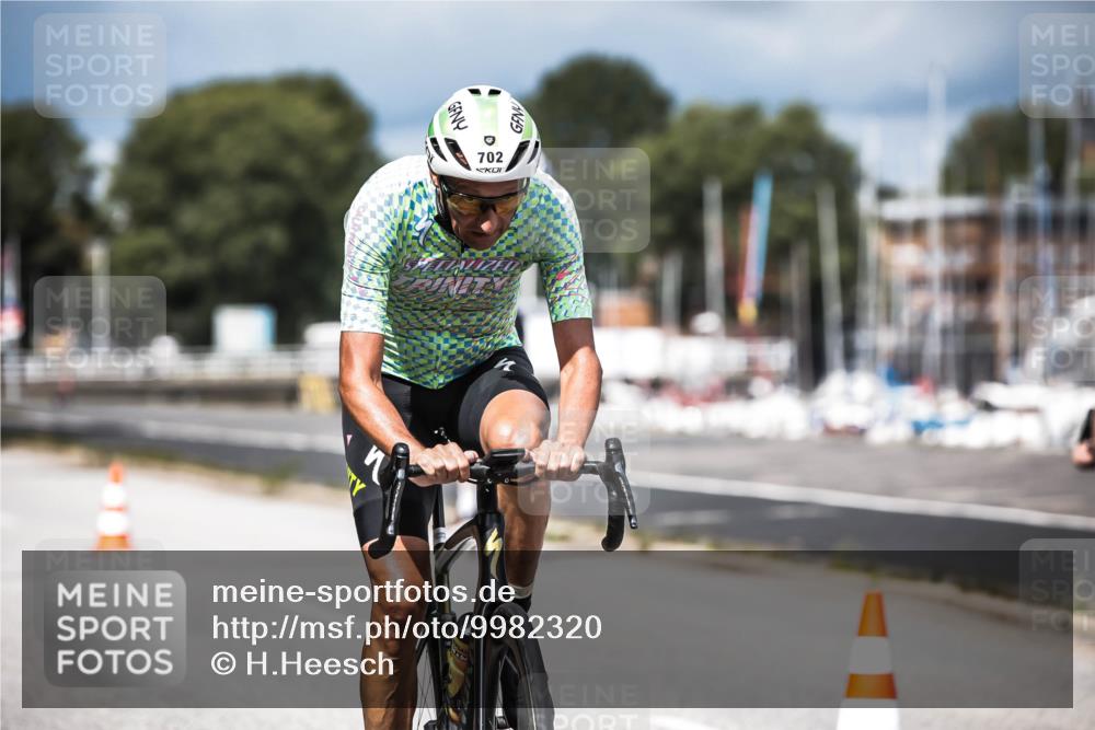 16.08.2026 - KN Förde Triathlon 2026 H.Heesch http://msf.ph/oto/9982320 16.08.2026 12:54:33 Radfahren 539, 583, 591, 702, 707 meine-sportfotos.de