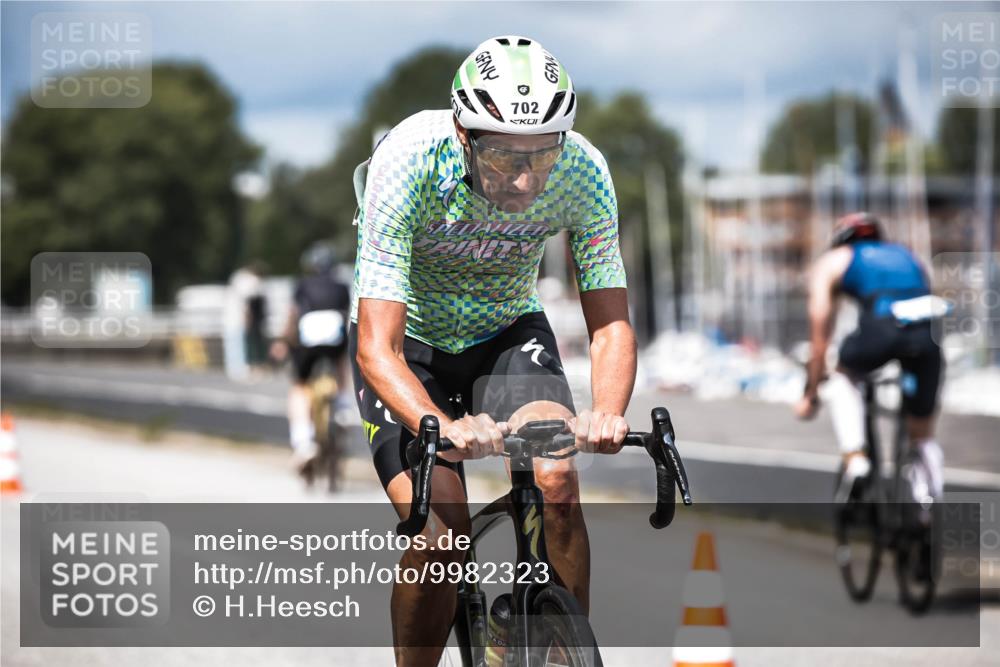 16.08.2026 - KN Förde Triathlon 2026 H.Heesch http://msf.ph/oto/9982323 16.08.2026 12:54:34 Radfahren 539, 568, 583, 591, 702, 707 meine-sportfotos.de
