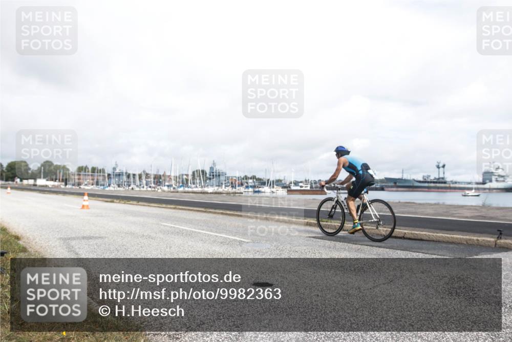16.08.2026 - KN Förde Triathlon 2026 H.Heesch http://msf.ph/oto/9982363 16.08.2026 11:31:22 Radfahren 306 meine-sportfotos.de
