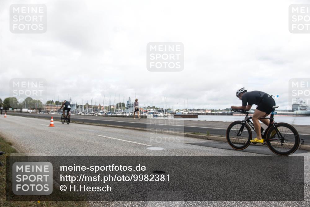 16.08.2026 - KN Förde Triathlon 2026 H.Heesch http://msf.ph/oto/9982381 16.08.2026 11:32:26 Radfahren 401, 408, 439 meine-sportfotos.de