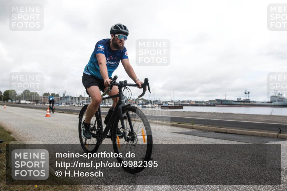 16.08.2026 - KN Förde Triathlon 2026 H.Heesch http://msf.ph/oto/9982395 16.08.2026 11:33:28 Radfahren 376, 379, 438 meine-sportfotos.de