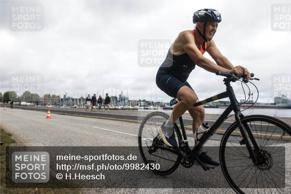 16.08.2026 - KN Förde Triathlon 2026 H.Heesch http://msf.ph/oto/9982430 16.08.2026 11:35:35 Radfahren 354, 392, 412, 437, 439 meine-sportfotos.de