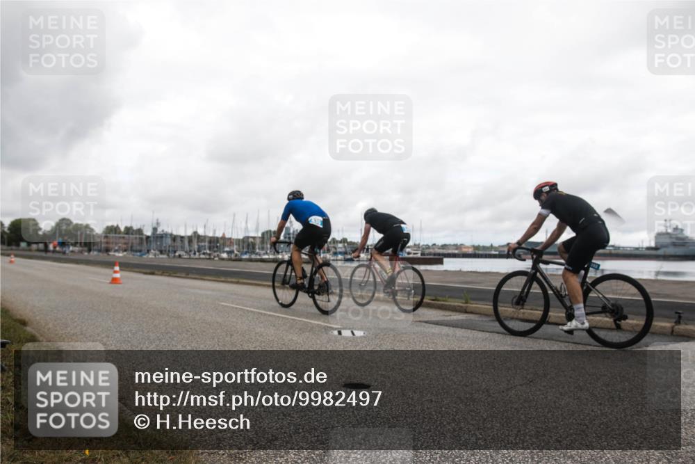 16.08.2026 - KN Förde Triathlon 2026 H.Heesch http://msf.ph/oto/9982497 16.08.2026 11:40:25 Radfahren 315, 365, 411, 413, 432 meine-sportfotos.de