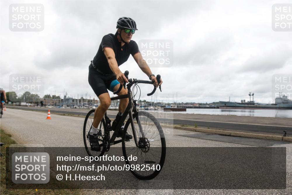 16.08.2026 - KN Förde Triathlon 2026 H.Heesch http://msf.ph/oto/9982540 16.08.2026 11:43:42 Radfahren 364 meine-sportfotos.de