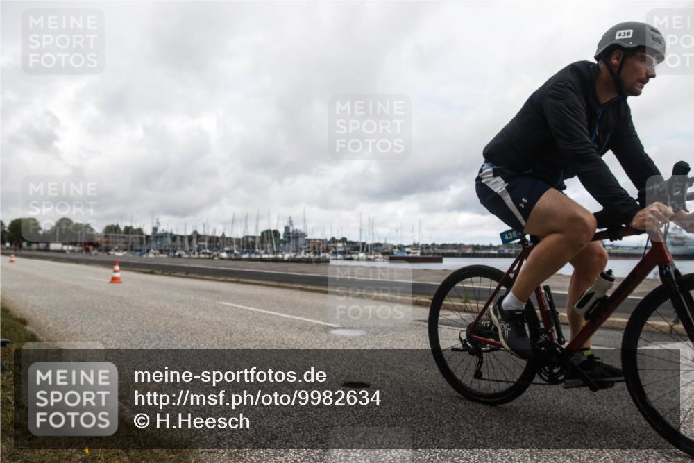 16.08.2026 - KN Förde Triathlon 2026 H.Heesch http://msf.ph/oto/9982634 16.08.2026 12:01:52 Radfahren  meine-sportfotos.de
