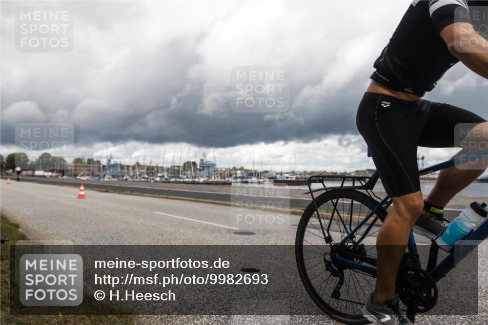 16.08.2026 - KN Förde Triathlon 2026 H.Heesch http://msf.ph/oto/9982693 16.08.2026 12:50:40 Radfahren 530, 590, 710 meine-sportfotos.de