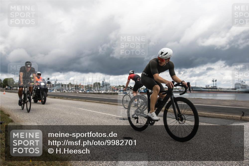 16.08.2026 - KN Förde Triathlon 2026 H.Heesch http://msf.ph/oto/9982701 16.08.2026 12:51:09 Radfahren 522, 524, 544, 547 meine-sportfotos.de