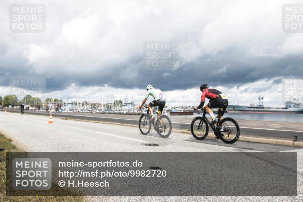 16.08.2026 - KN Förde Triathlon 2026 H.Heesch http://msf.ph/oto/9982720 16.08.2026 12:52:36 Radfahren 532, 533, 558 meine-sportfotos.de
