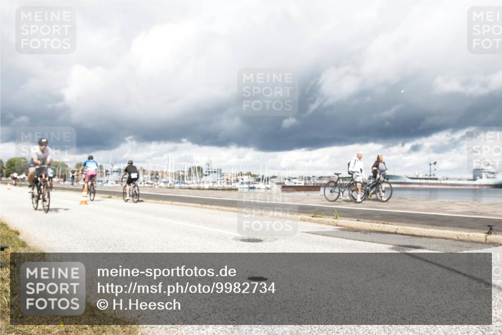 16.08.2026 - KN Förde Triathlon 2026 H.Heesch http://msf.ph/oto/9982734 16.08.2026 12:53:00 Radfahren 502, 535, 538, 548, 587, 733 meine-sportfotos.de