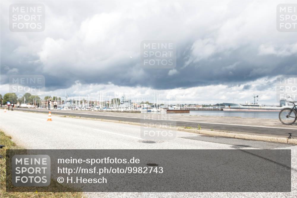 16.08.2026 - KN Förde Triathlon 2026 H.Heesch http://msf.ph/oto/9982743 16.08.2026 12:53:04 Radfahren 502, 535, 559, 587, 733 meine-sportfotos.de