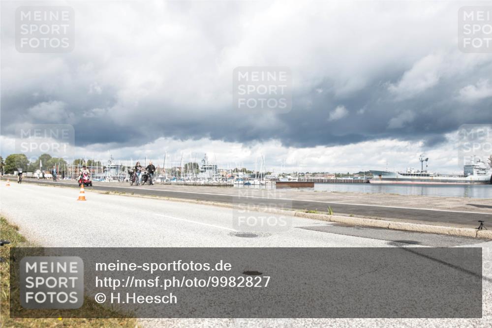 16.08.2026 - KN Förde Triathlon 2026 H.Heesch http://msf.ph/oto/9982827 16.08.2026 12:54:19 Radfahren 508, 550, 703 meine-sportfotos.de