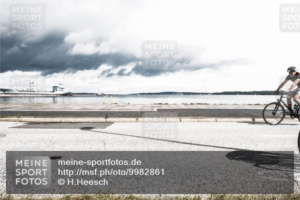16.08.2026 - KN Förde Triathlon 2026 H.Heesch http://msf.ph/oto/9982861 16.08.2026 12:55:27 Radfahren 546, 572, 580, 587, 719, 720 meine-sportfotos.de
