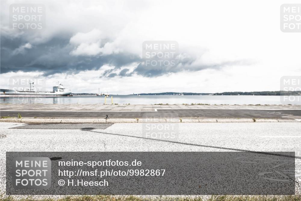 16.08.2026 - KN Förde Triathlon 2026 H.Heesch http://msf.ph/oto/9982867 16.08.2026 12:55:36 Radfahren 526, 535 meine-sportfotos.de
