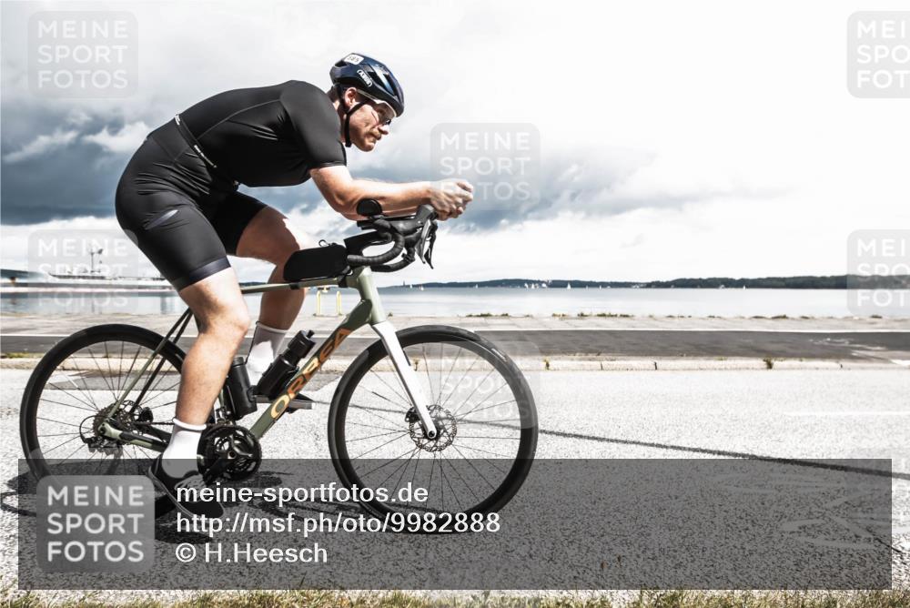 16.08.2026 - KN Förde Triathlon 2026 H.Heesch http://msf.ph/oto/9982888 16.08.2026 12:56:12 Radfahren 512, 567, 573, 585 meine-sportfotos.de