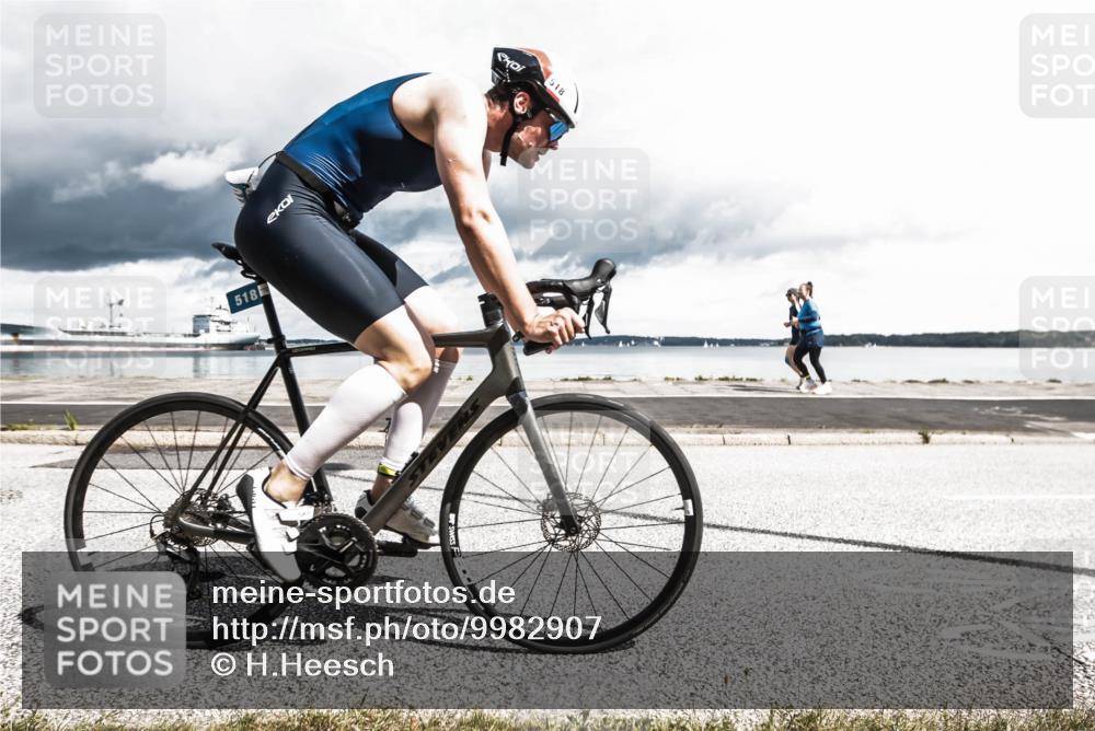 16.08.2026 - KN Förde Triathlon 2026 H.Heesch http://msf.ph/oto/9982907 16.08.2026 12:56:42 Radfahren 518, 521, 718, 723 meine-sportfotos.de