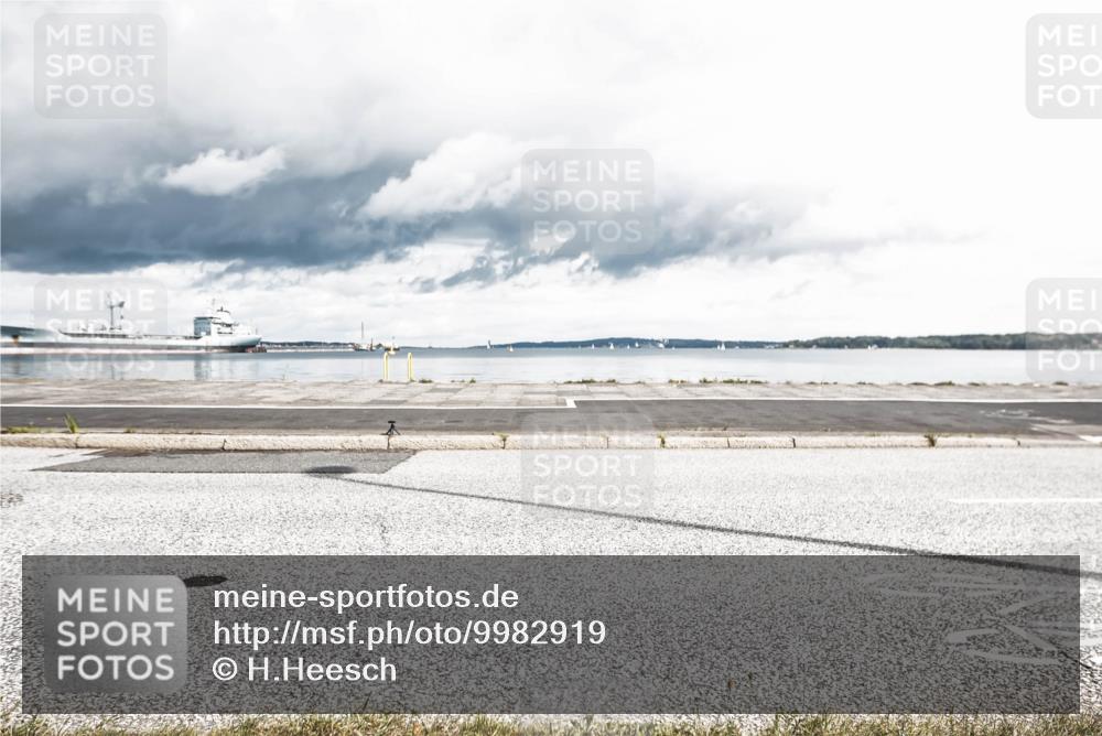16.08.2026 - KN Förde Triathlon 2026 H.Heesch http://msf.ph/oto/9982919 16.08.2026 12:57:01 Radfahren 511, 579, 745 meine-sportfotos.de
