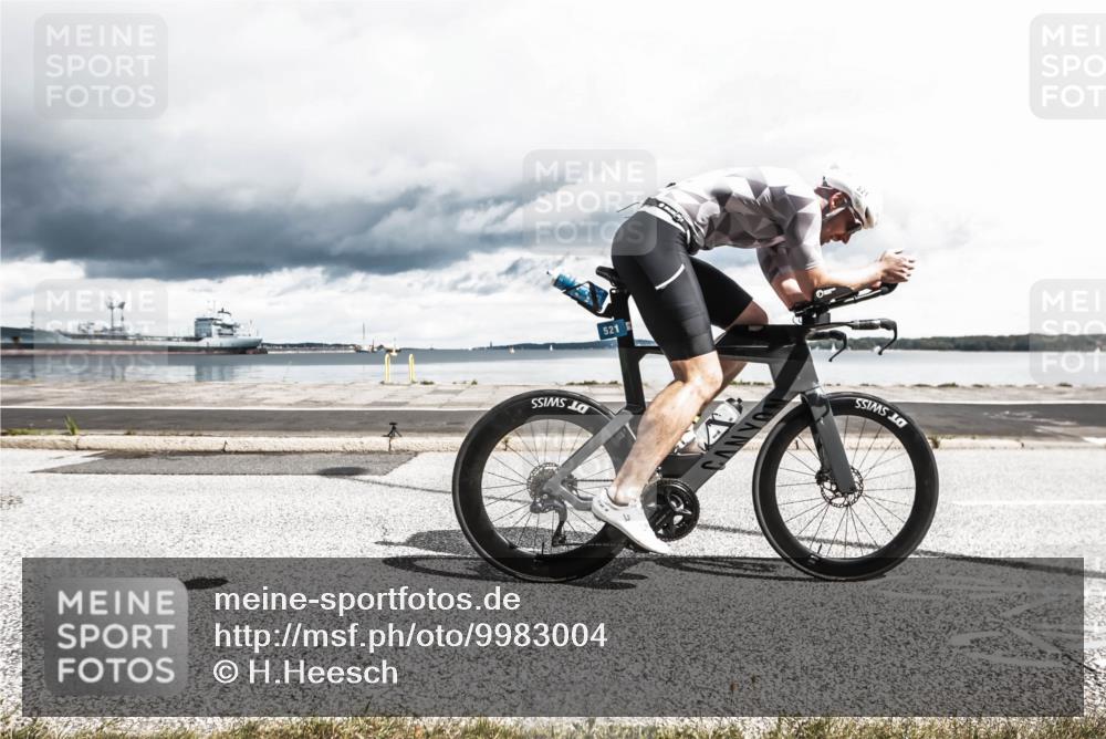 16.08.2026 - KN Förde Triathlon 2026 H.Heesch http://msf.ph/oto/9983004 16.08.2026 12:58:54 Radfahren 521, 522, 715, 737 meine-sportfotos.de