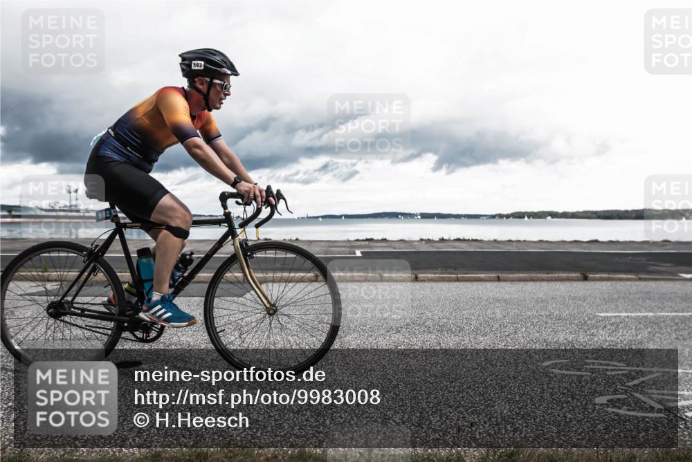 16.08.2026 - KN Förde Triathlon 2026 H.Heesch http://msf.ph/oto/9983008 16.08.2026 12:59:03 Radfahren 511, 592, 723, 725 meine-sportfotos.de