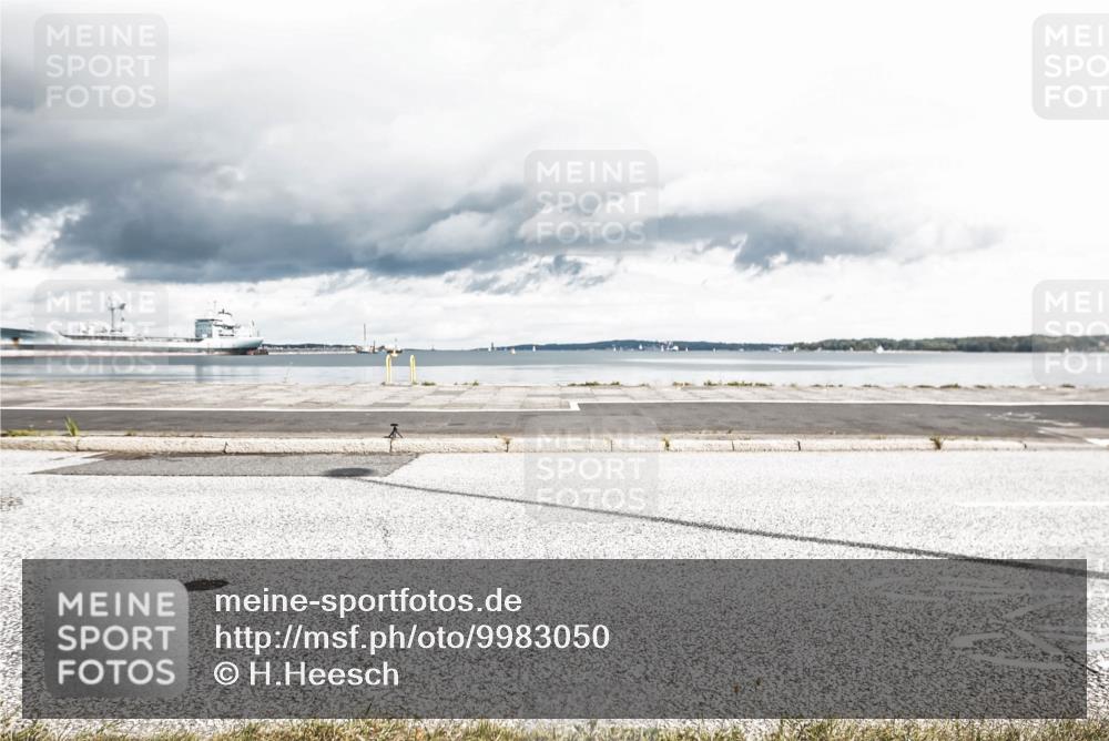16.08.2026 - KN Förde Triathlon 2026 H.Heesch http://msf.ph/oto/9983050 16.08.2026 12:59:50 Radfahren 506, 510, 581, 599, 603 meine-sportfotos.de