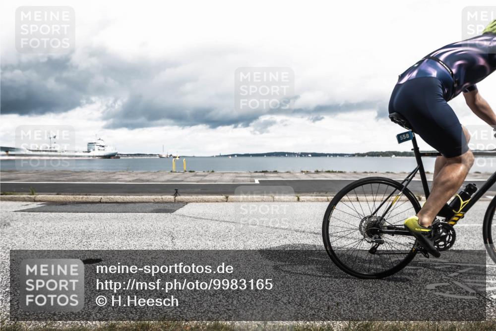 16.08.2026 - KN Förde Triathlon 2026 H.Heesch http://msf.ph/oto/9983165 16.08.2026 13:02:19 Radfahren 553, 555, 558, 559, 732, 742 meine-sportfotos.de