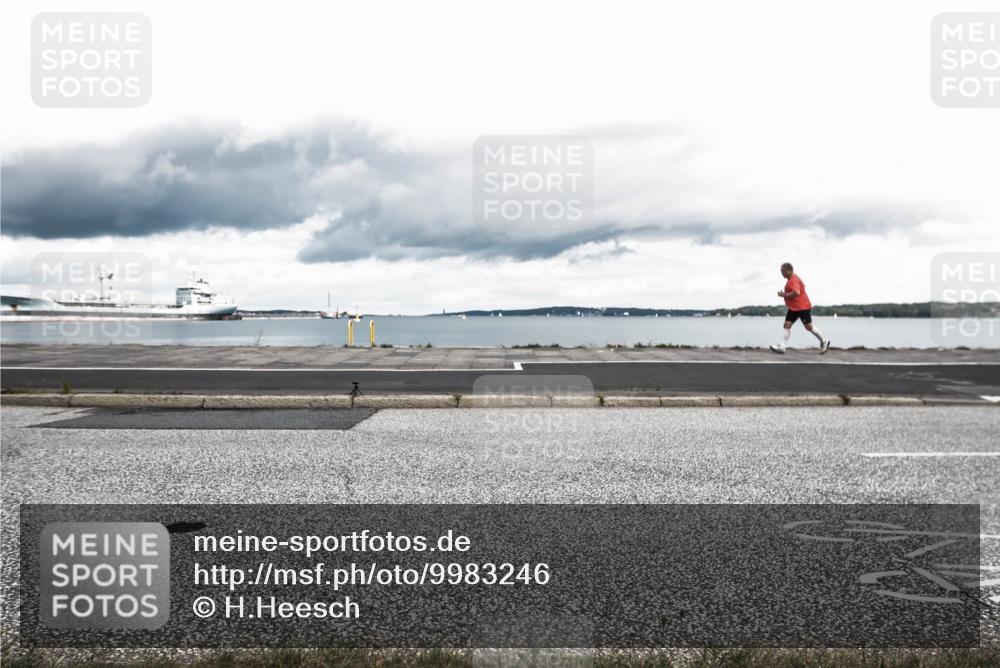 16.08.2026 - KN Förde Triathlon 2026 H.Heesch http://msf.ph/oto/9983246 16.08.2026 13:04:14 Radfahren 515, 571, 606, 721 meine-sportfotos.de