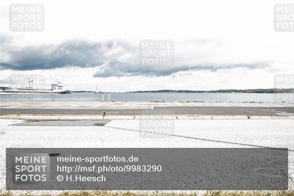 16.08.2026 - KN Förde Triathlon 2026 H.Heesch http://msf.ph/oto/9983290 16.08.2026 13:04:48 Radfahren 555, 705, 717 meine-sportfotos.de