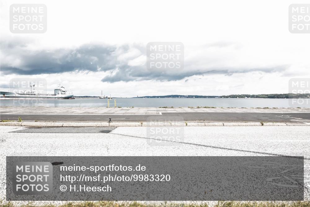 16.08.2026 - KN Förde Triathlon 2026 H.Heesch http://msf.ph/oto/9983320 16.08.2026 13:05:08 Radfahren 196, 502, 512, 711 meine-sportfotos.de