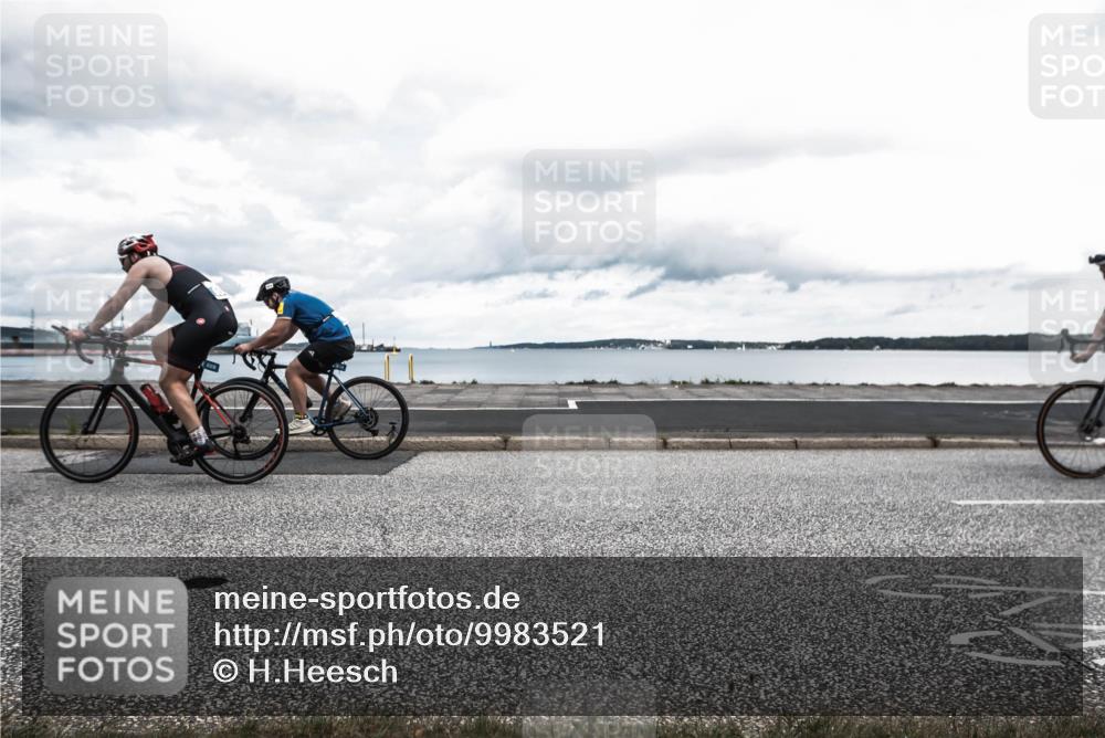 16.08.2026 - KN Förde Triathlon 2026 H.Heesch http://msf.ph/oto/9983521 16.08.2026 13:11:29 Radfahren 508, 557, 576, 604, 608, 703 meine-sportfotos.de