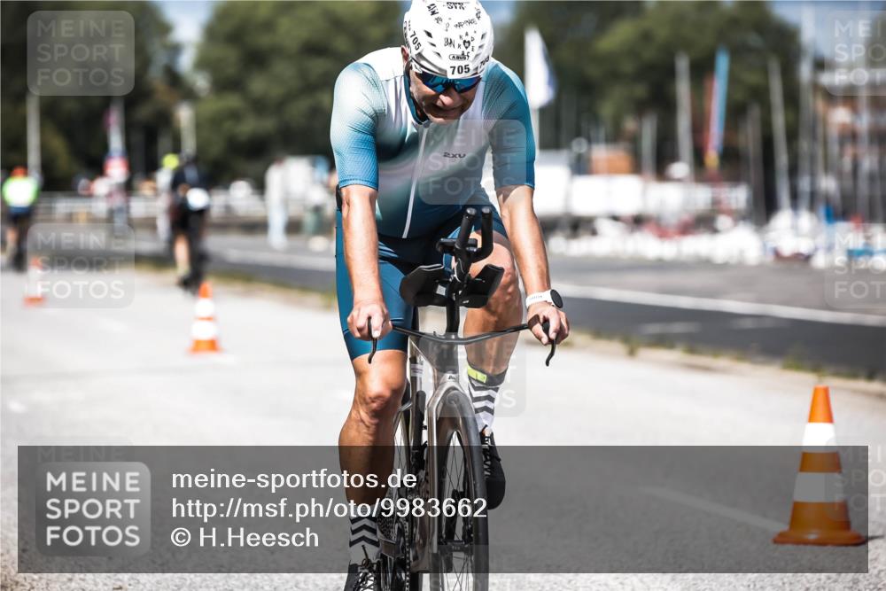 16.08.2026 - KN Förde Triathlon 2026 H.Heesch http://msf.ph/oto/9983662 16.08.2026 12:55:13 Radfahren 705, 706, 711, 733 meine-sportfotos.de