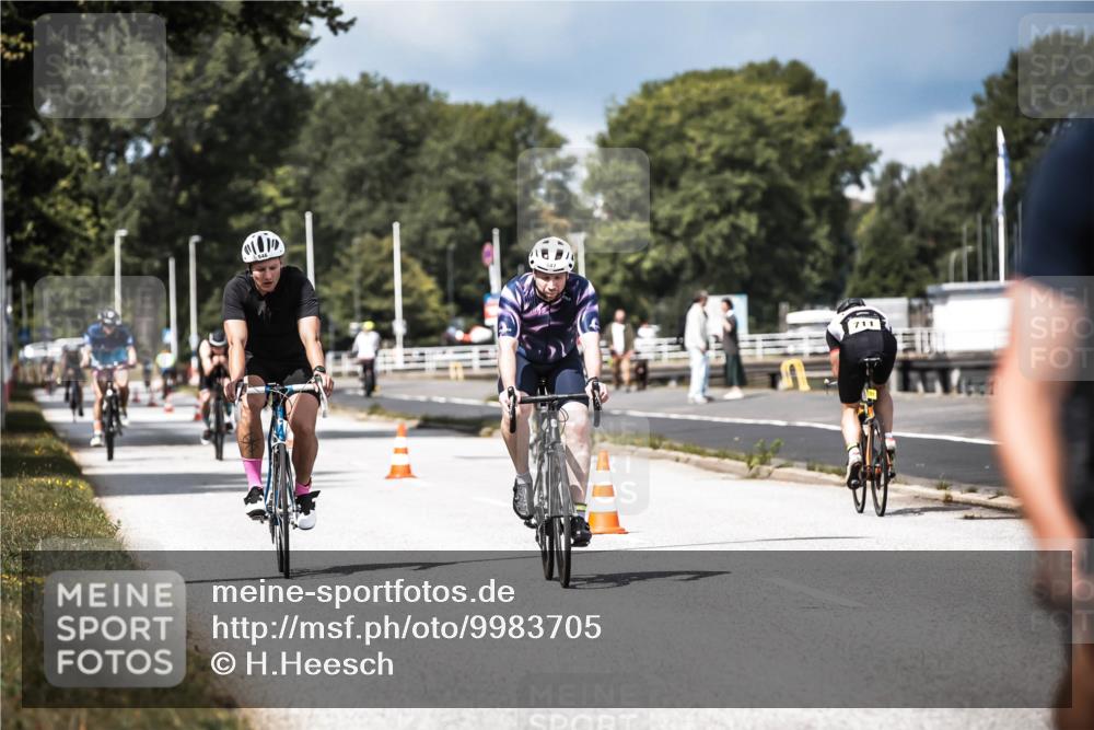 16.08.2026 - KN Förde Triathlon 2026 H.Heesch http://msf.ph/oto/9983705 16.08.2026 12:55:24 Radfahren 502, 546, 572, 587, 719, 720 meine-sportfotos.de