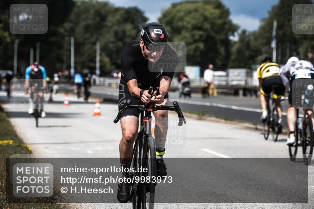 16.08.2026 - KN Förde Triathlon 2026 H.Heesch http://msf.ph/oto/9983973 16.08.2026 12:56:48 Radfahren 539, 568, 612 meine-sportfotos.de