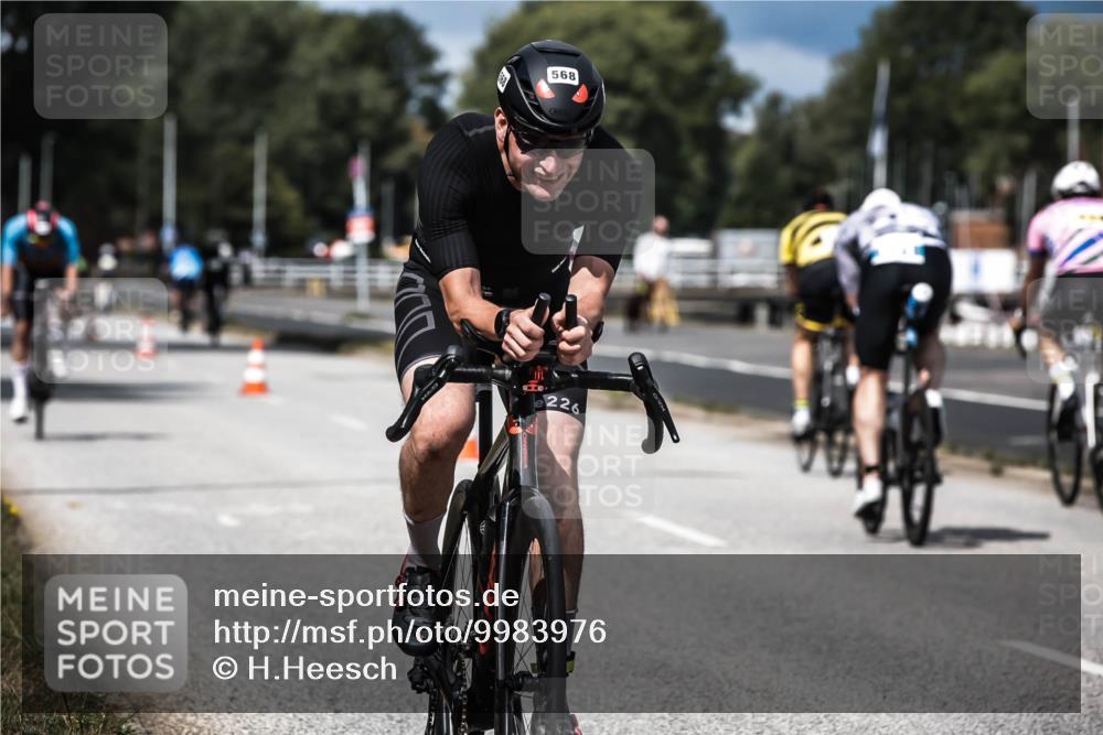 16.08.2026 - KN Förde Triathlon 2026 H.Heesch http://msf.ph/oto/9983976 16.08.2026 12:56:49 Radfahren 539, 568, 612 meine-sportfotos.de