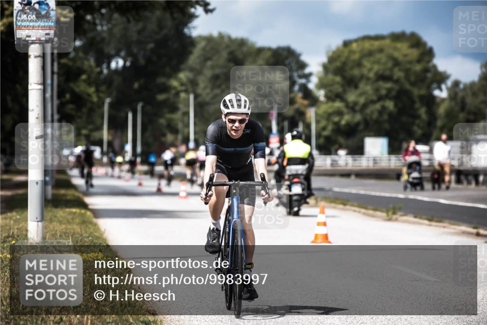 16.08.2026 - KN Förde Triathlon 2026 H.Heesch http://msf.ph/oto/9983997 16.08.2026 12:56:56 Radfahren 511, 583, 745 meine-sportfotos.de