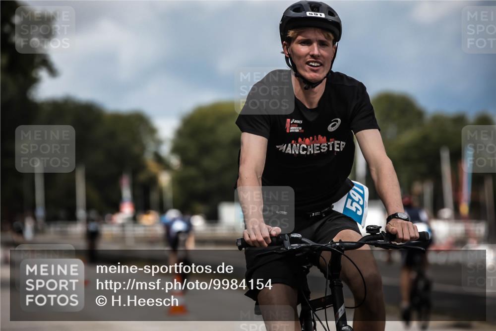16.08.2026 - KN Förde Triathlon 2026 H.Heesch http://msf.ph/oto/9984154 16.08.2026 12:57:28 Radfahren 196, 514, 520, 565, 578, 591, 601, 605 meine-sportfotos.de