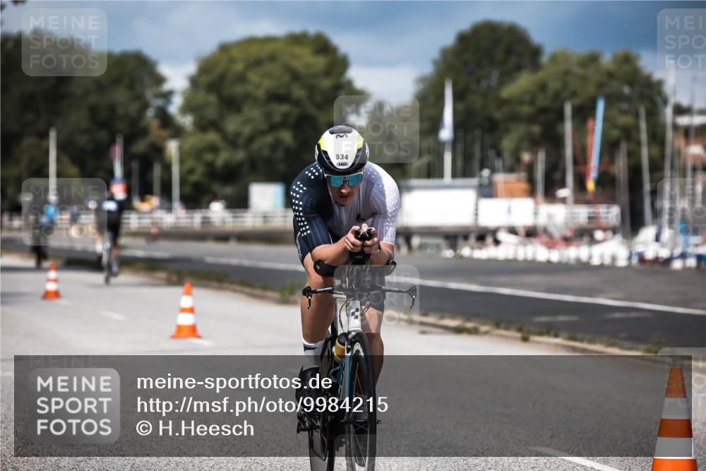 16.08.2026 - KN Förde Triathlon 2026 H.Heesch http://msf.ph/oto/9984215 16.08.2026 12:57:50 Radfahren 362, 534, 542, 746 meine-sportfotos.de